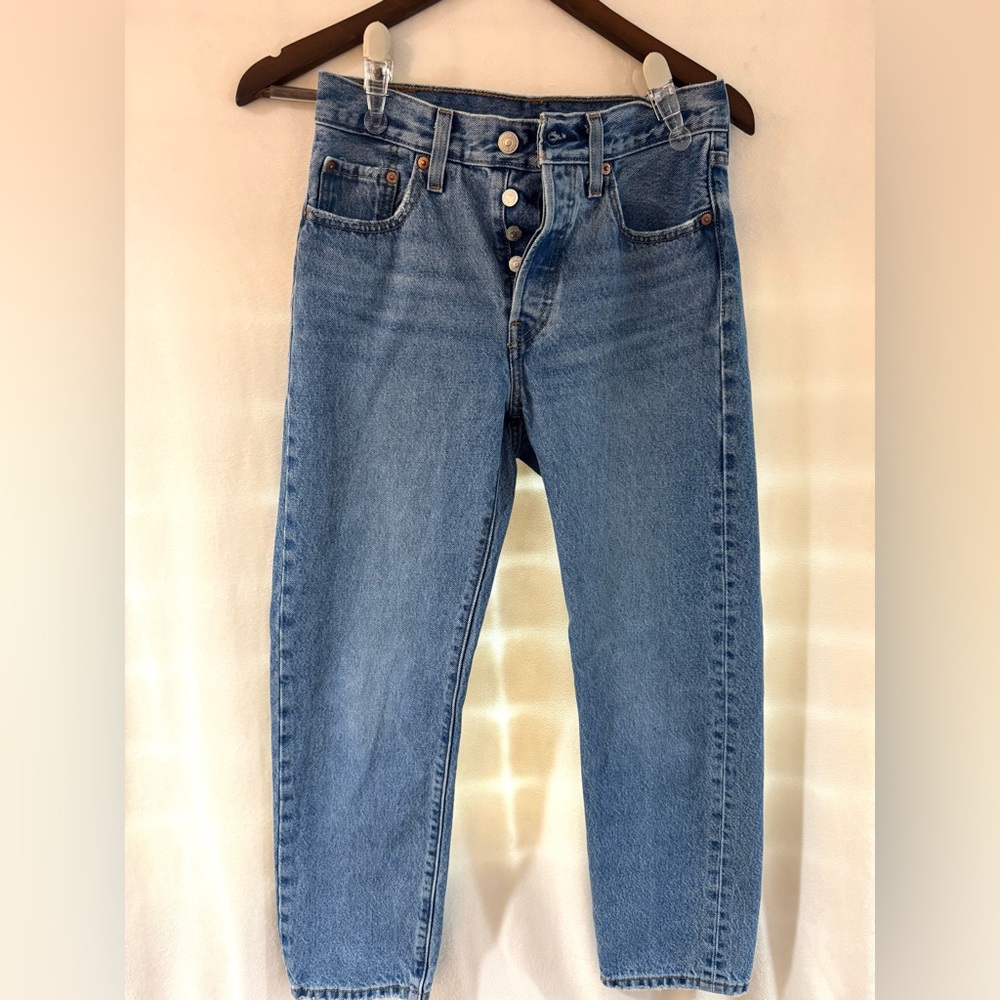 Levi’s 501 blue jeans